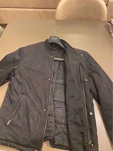 Zara Xl Mont