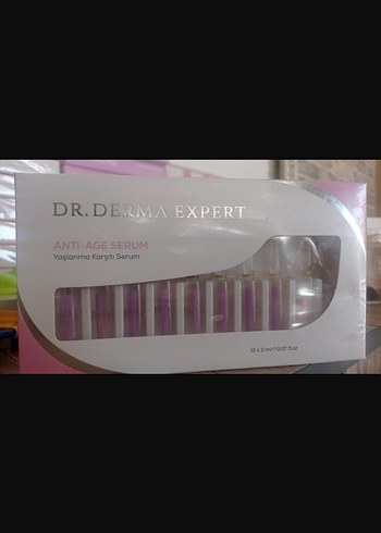 Hanımlar yaşlanma karşıtı serum