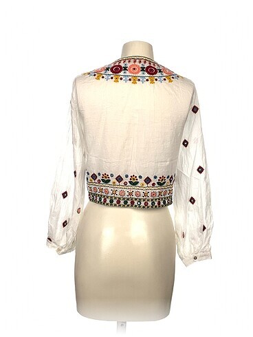 xs Beden Zara Bluz %70 İndirimli.