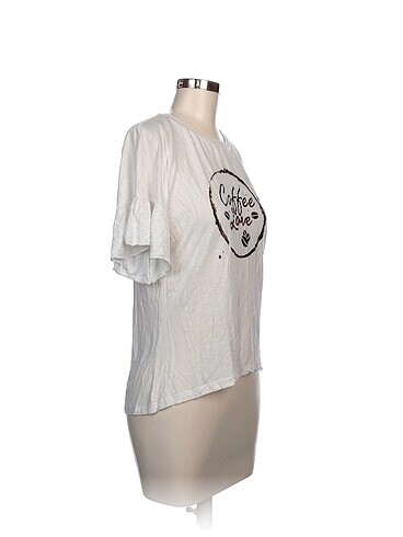 Tchibo Tchibo T-shirt %70 İndirimli.