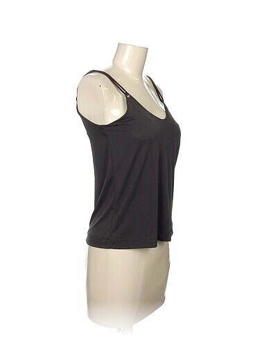 Pull and Bear Pull and Bear Bluz %70 İndirimli.