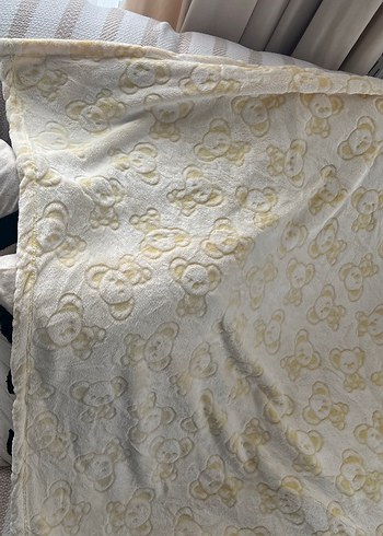 Çocuklar için Yumuşak Ayıcık Desenli Battaniye - Görsel 4