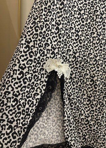 Gri Zebra Desenli Uzun İp Askılı Pijama Elbisesi - Görsel 2