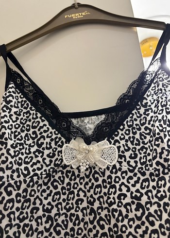 Gri Zebra Desenli Uzun İp Askılı Pijama Elbisesi - Görsel 3
