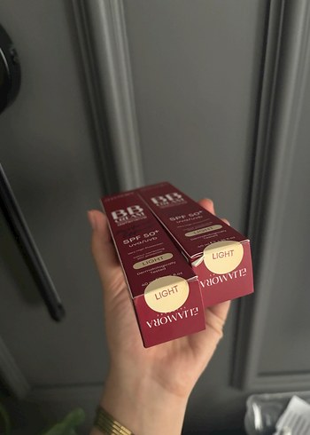 Renkli SPF 50+ Koruyucu BB Krem light - Görsel 4