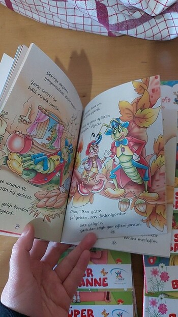  Beden Süper Babaanne Göksal Aslan, 10 kitap, ilkokul kitapları