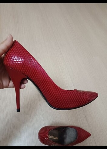 Diğer 36 numara Bellisima stiletto
