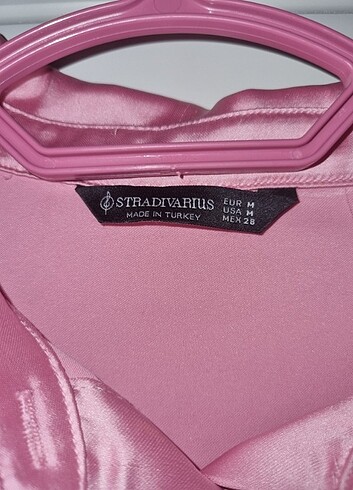 m Beden STRADIVARIUS SATEN GÖMLEK