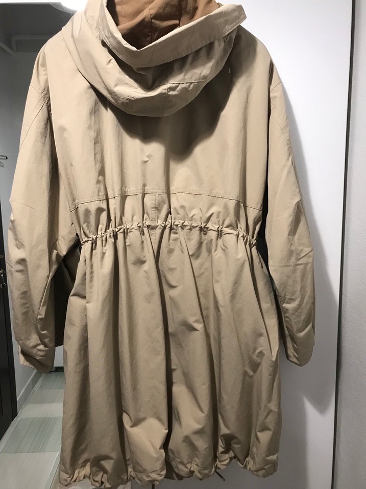 Bej Midi Uzunlukta Kadın Yağmurluk - Görsel 2