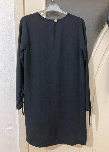 Siyah Düğmeli Uzun Kollu Midi Tunik - Görsel 4