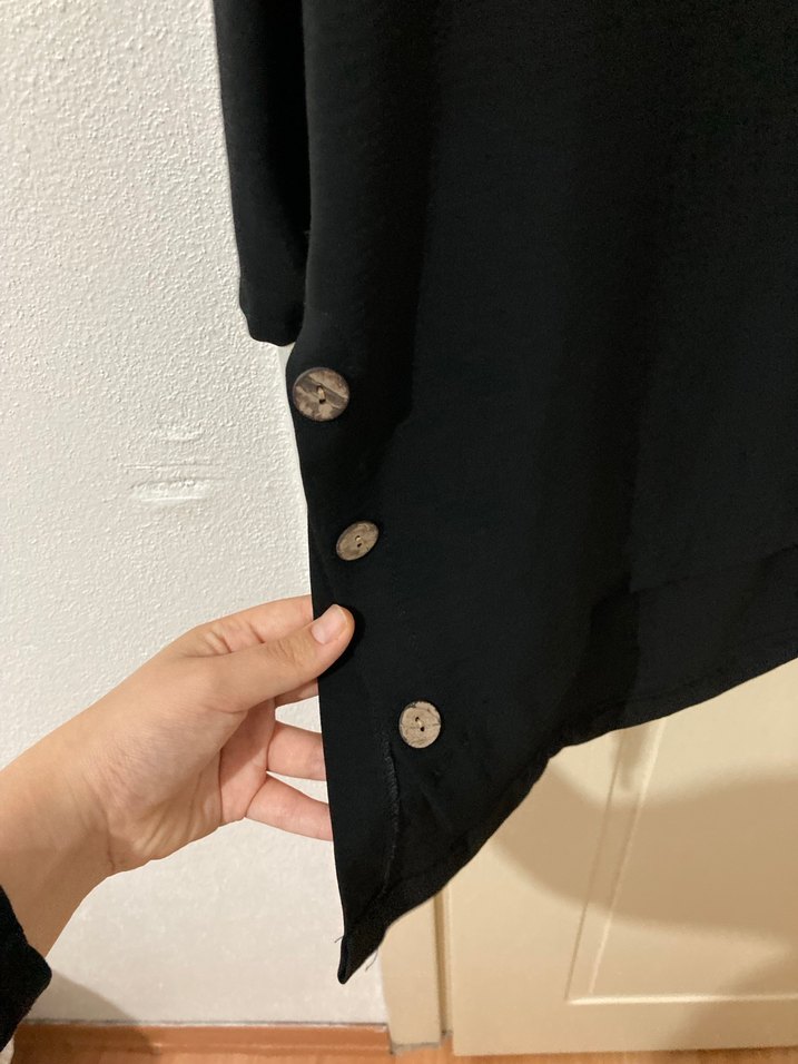 Siyah Düğmeli Uzun Kollu Midi Tunik - Görsel 2