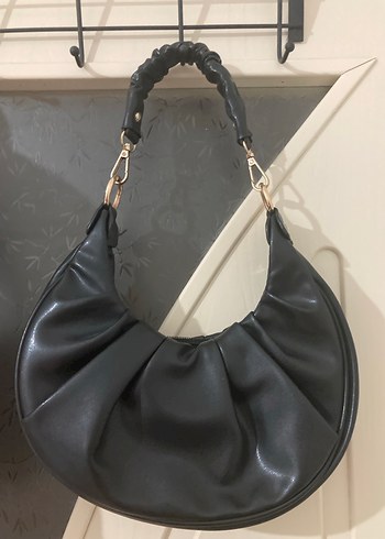 Klasik Siyah Deri Kadın Çanta - Görsel 2