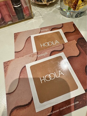  Beden Renk Benefit Hoola bronzer