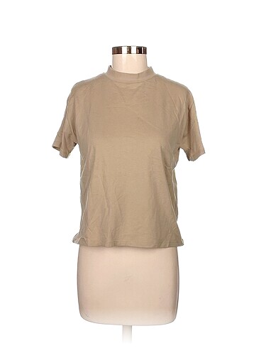 Trendyol & Milla T-shirt %70 İndirimli.