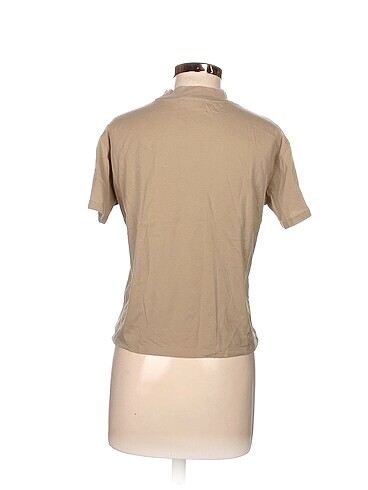 s Beden Trendyol & Milla T-shirt %70 İndirimli.