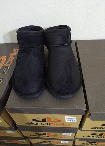 38 Beden Akinal bella UGG bot