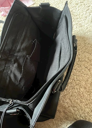 Siyah Deri Fermuarlı Gotik Kadın Çantası - Görsel 3