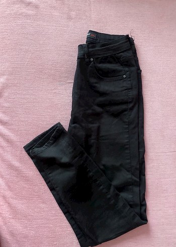Koton Siyah Dar Kesim Jean Pantolon