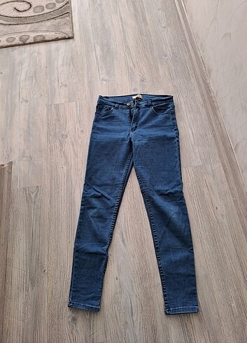 Diğer Ligralı dar paça pantolon
