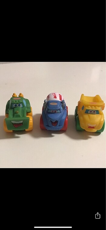 Playskool inşaat arabaları