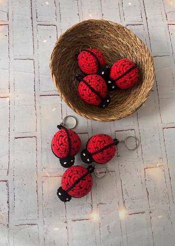 Amigurumi Uğur Böceği Anahtarlık