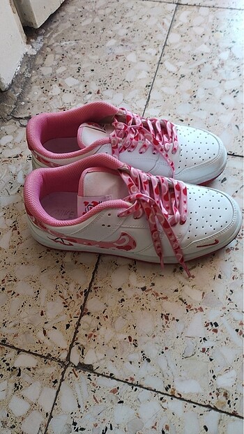 Nike Ayakkabı