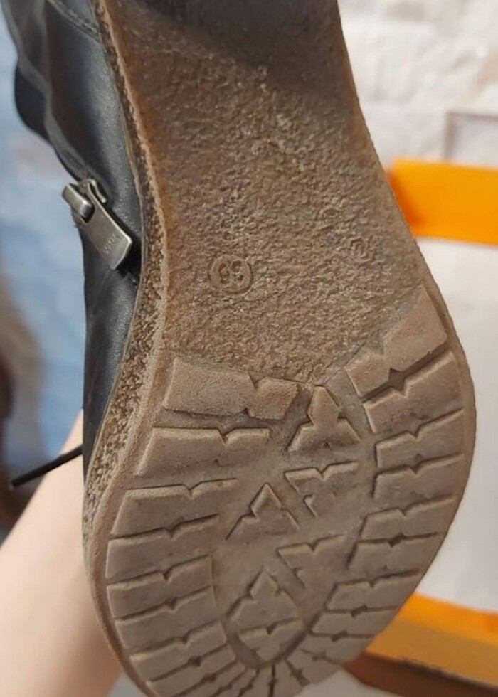 Siyah topuklu bot - Görsel 5