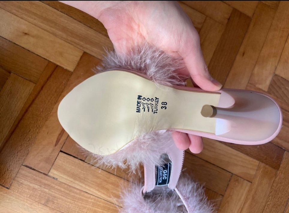 Tüylü Topuklu Kadın Terlik - Görsel 5