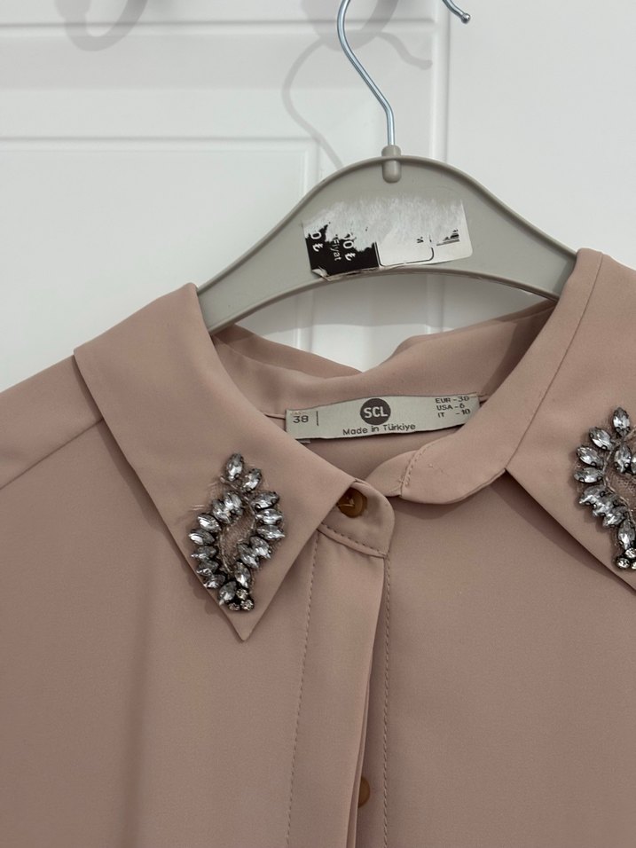 Bej Uzun Kollu Dökümlü Kadın Tunik - Görsel 2