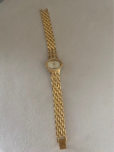 Polo Garage Gold saat