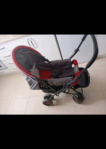 9- 36 kg Beden kırmızı Renk bebek arabası ve puset