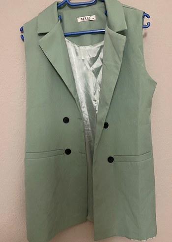 Düğmeli Yeşil Kolsuz Midi Blazer