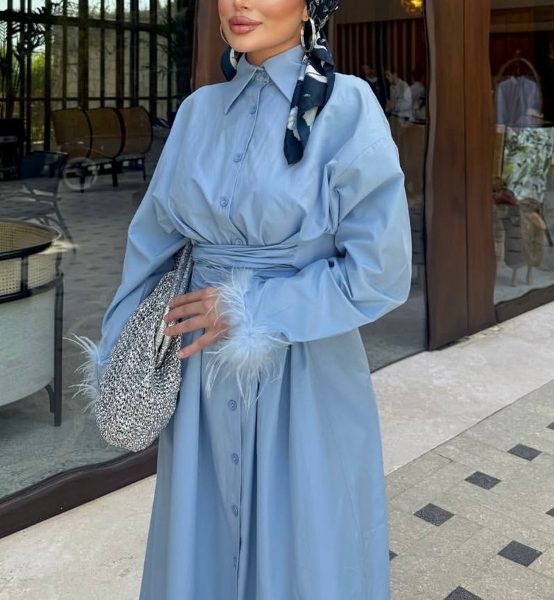 Mavi Kemerli Uzun Kadın Elbise - Görsel 2