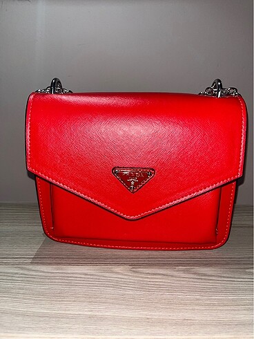 Prada AA kalite çanta