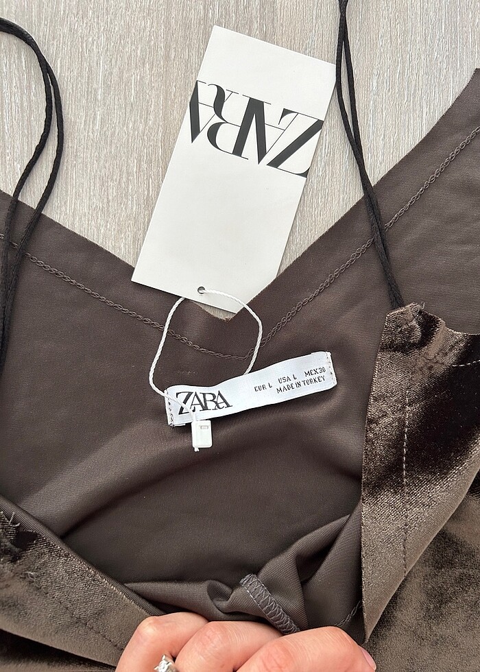 Zara kadife mini elbise - Görsel 3