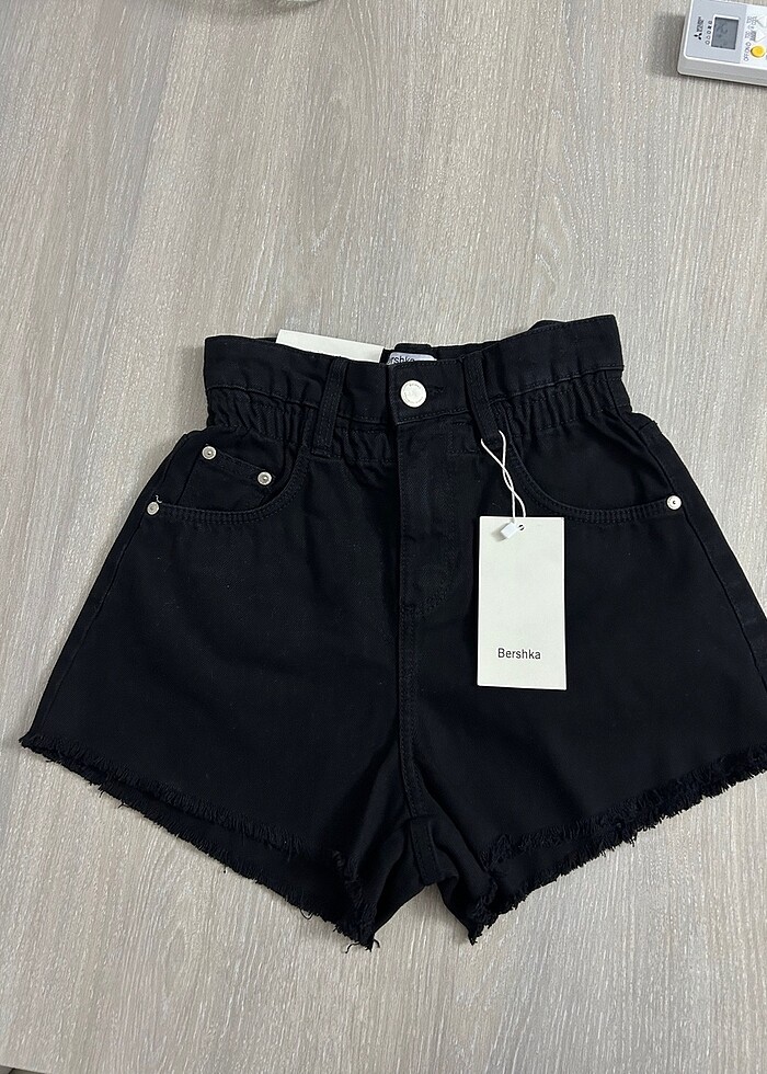 BERSHKA şort - Görsel 5