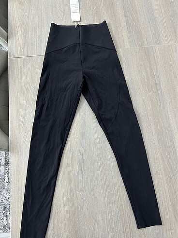 Oysho compressive basic