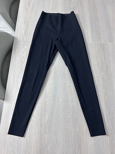 xs Beden siyah Renk Oysho extra compressive