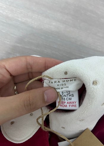 Zara Bordo Üst ve Yeşil Alt Bebek Tulum Seti
