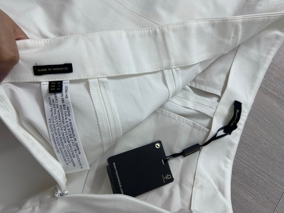 Kadın Beyaz fermuar detaylı Kumaş Pantolon - Görsel 4