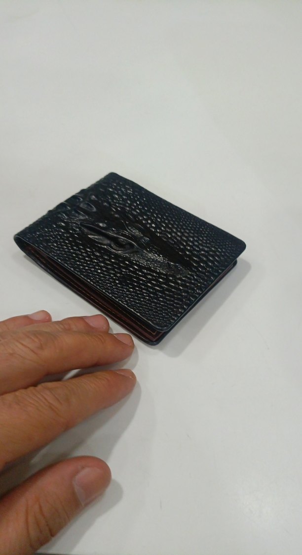 Siyah Timsah kabartma Desenli  kartlik - Görsel 3