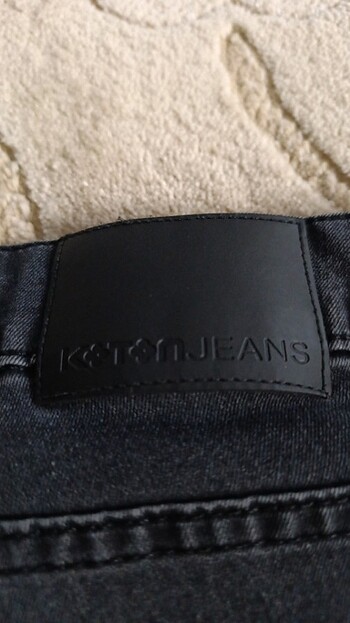 31 Beden gri Renk Jean pantolon