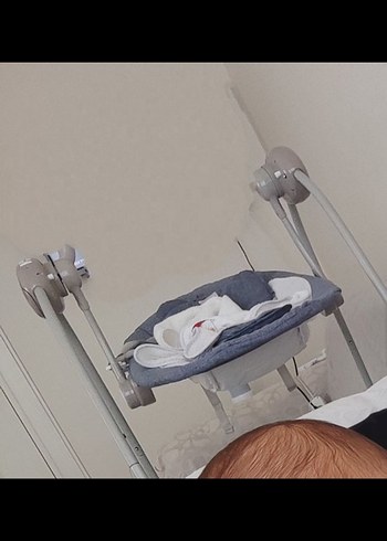 Gri baby hope Ana kucağı