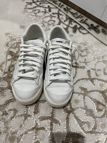 Nike1