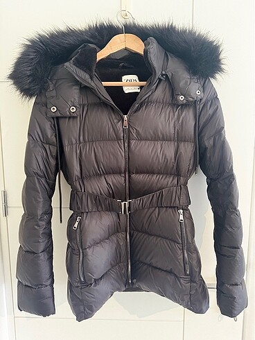 Zara Zara kürklü mont