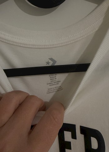 m Beden Converse Beyaz Crop Tişört Kadın