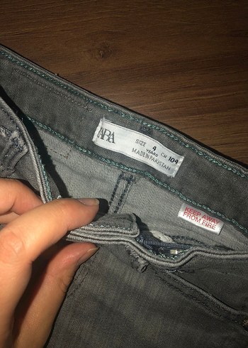 Zara Gri , Düğmeli 4 yaş Erkek Şort