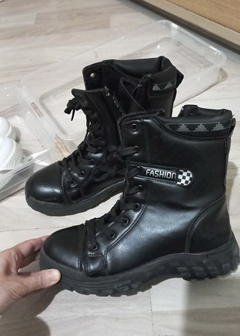 Siyah Parlak Biker Botlar Velcro - Görsel 4