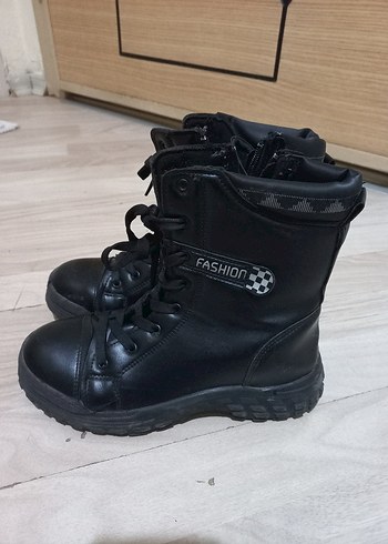 Siyah Parlak Biker Botlar Velcro - Görsel 3