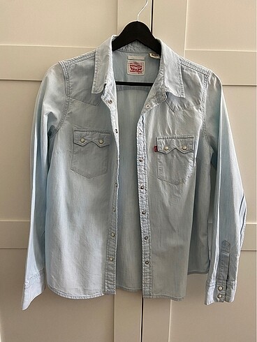 Levis Gömlek